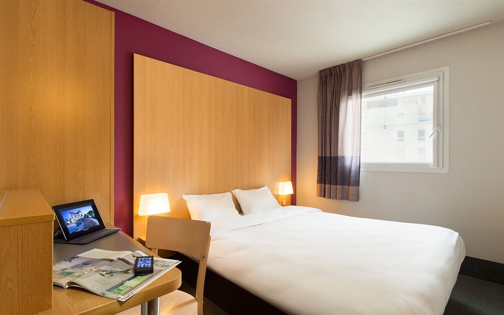 B&B Hotel Cherbourg Exterior photo