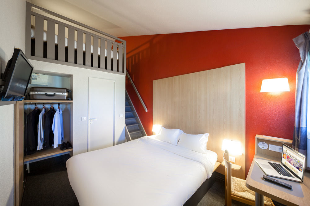 B&B Hotel Cherbourg Exterior photo